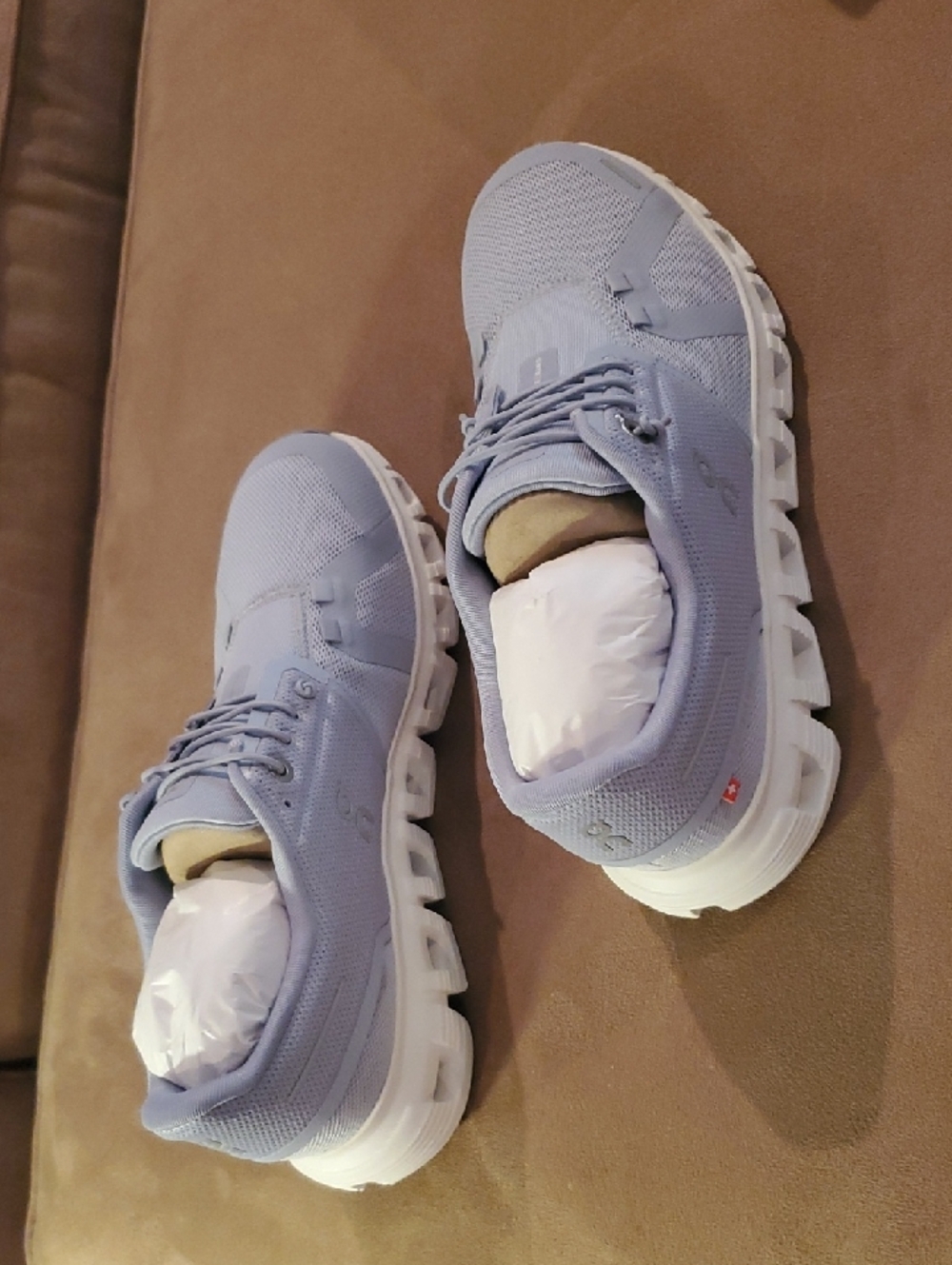 Womens On Cloud 6 Nimbus/White, Size 9 - Picture 3 of 9